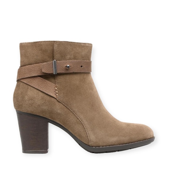 NEW Clarks Enfield Sari Olive Leather Suede Ankle Boots, Size UK 7D, US 9½M - Picture 3 of 16